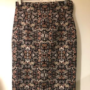 ZARA PAISLEY 3/4 SKIRT w/SIDE BACK SLIT(WORN ONCE)